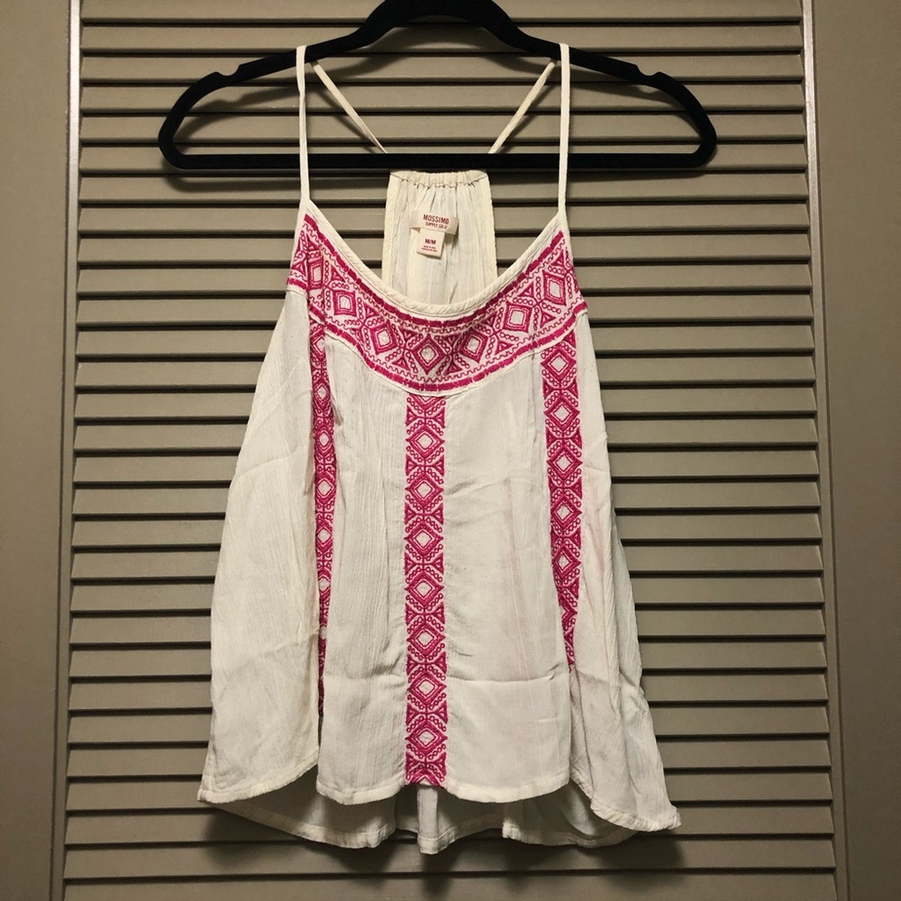 🎉2/$8 Aztec tank top 🌺